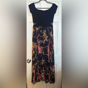 💜XSCAPE Navy Floral Gold Chain Sheer Pleated Off-the-shoulder Gown Dress SZ 6